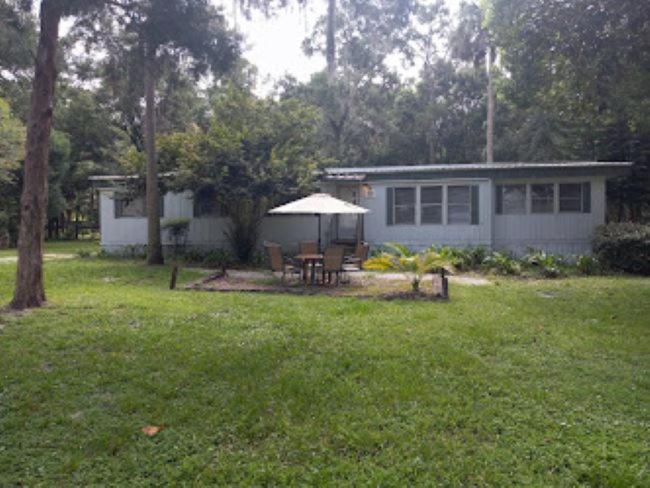 Stegbone'S Fish Camp And Resort Satsuma Extérieur photo