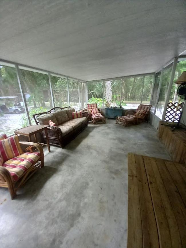 Stegbone'S Fish Camp And Resort Satsuma Extérieur photo