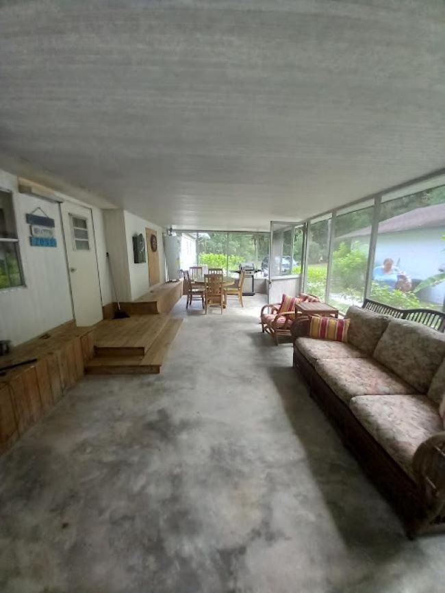 Stegbone'S Fish Camp And Resort Satsuma Extérieur photo
