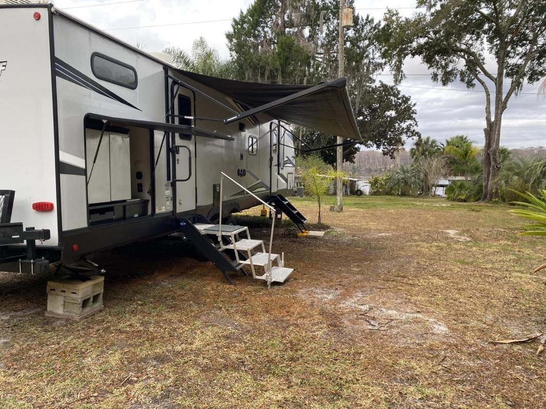 Stegbone'S Fish Camp And Resort Satsuma Extérieur photo