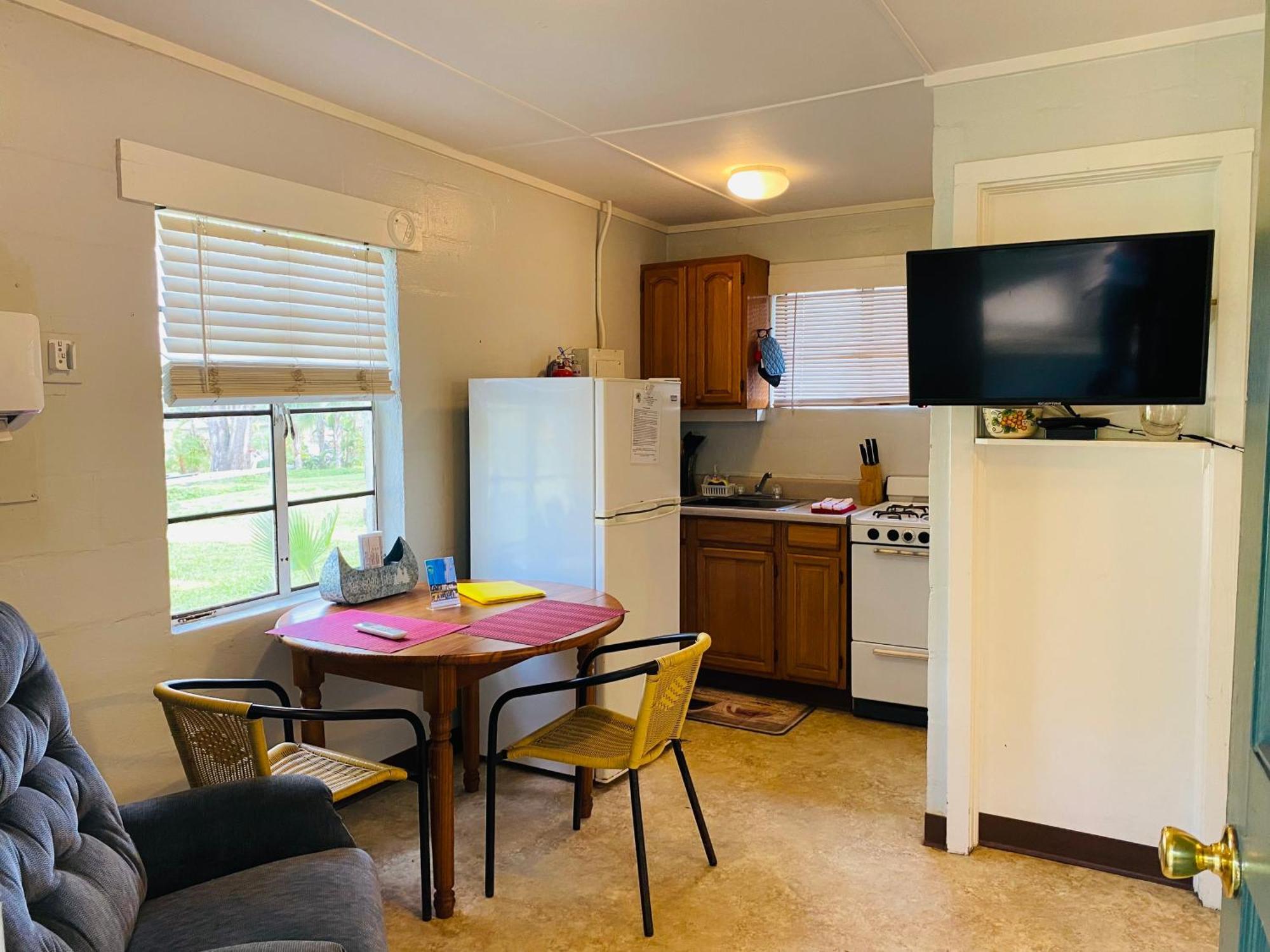 Stegbone'S Fish Camp And Resort Satsuma Extérieur photo