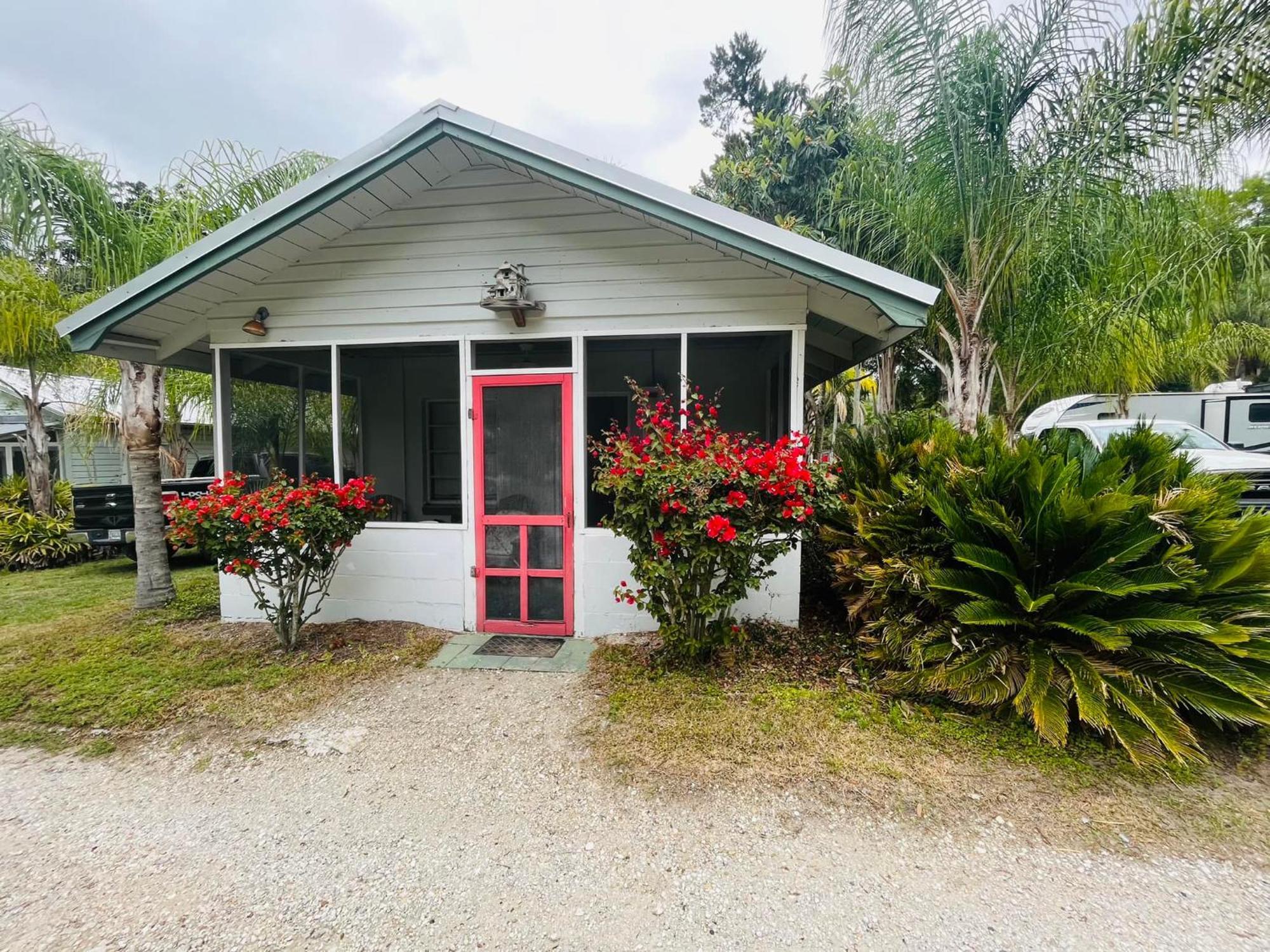 Stegbone'S Fish Camp And Resort Satsuma Extérieur photo