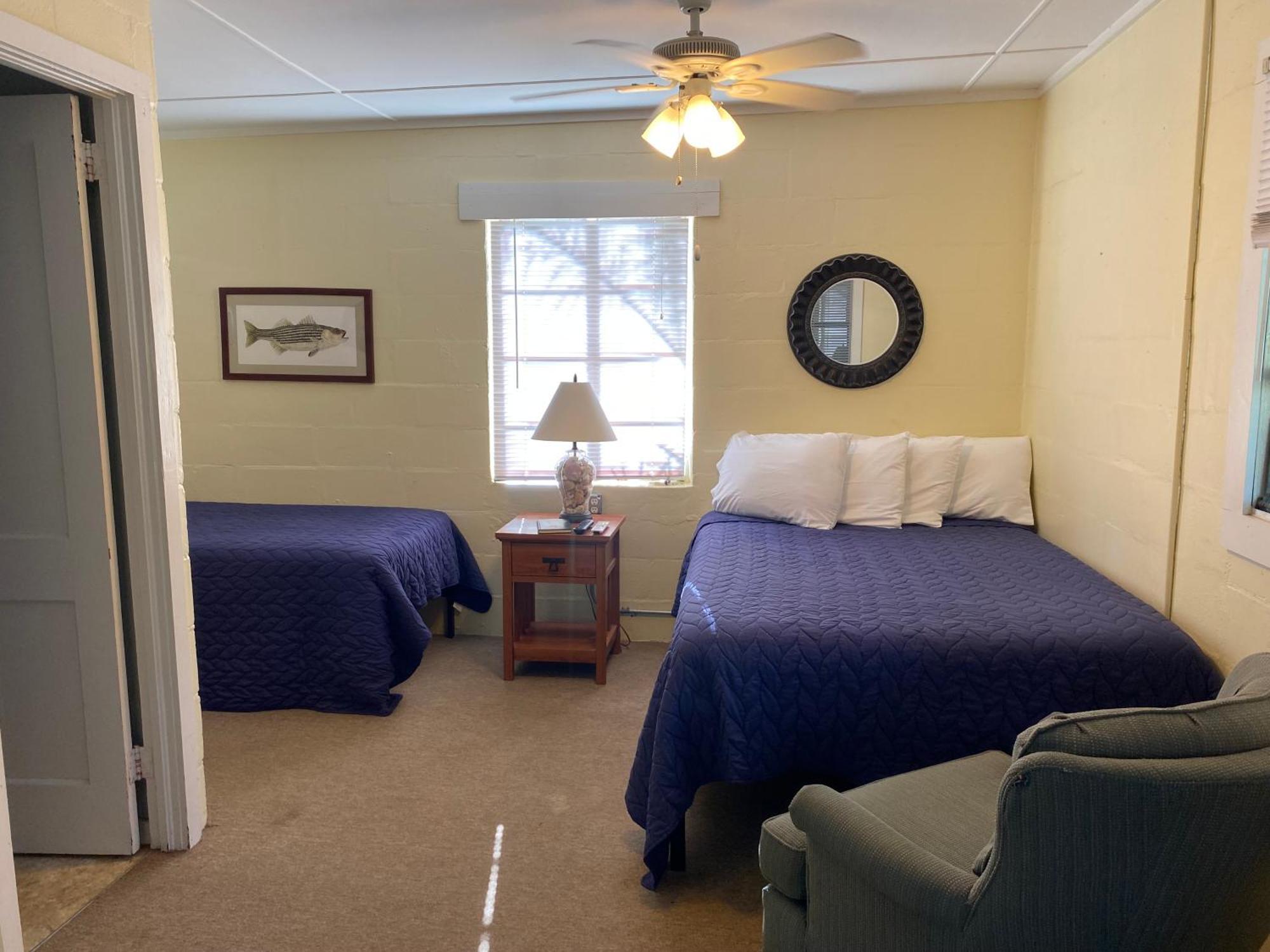 Stegbone'S Fish Camp And Resort Satsuma Extérieur photo