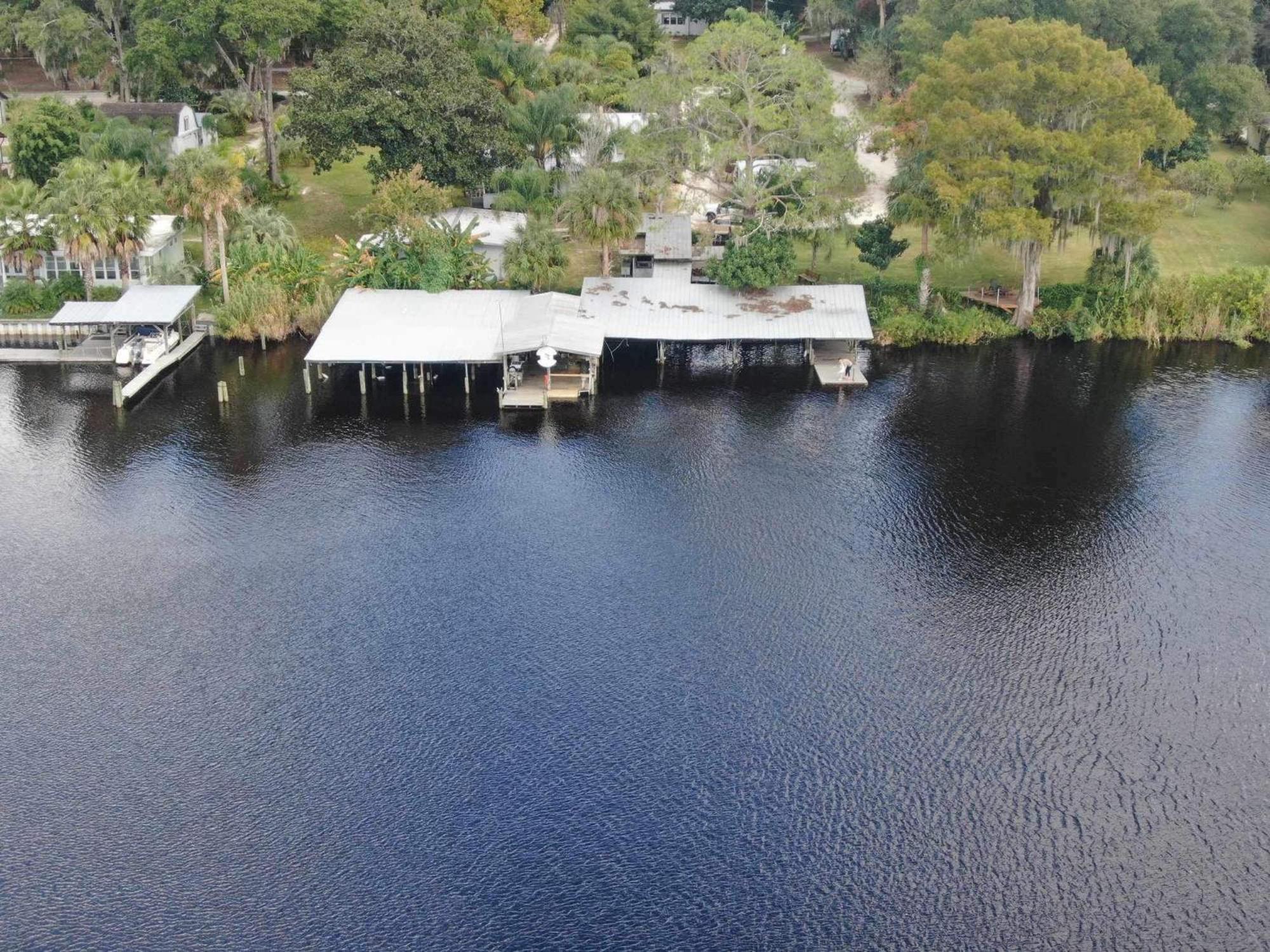 Stegbone'S Fish Camp And Resort Satsuma Extérieur photo